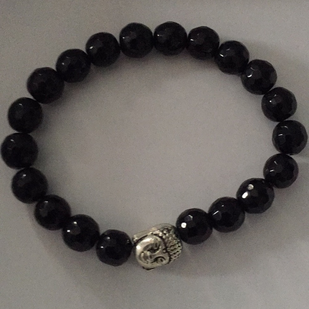 Stone bracelete